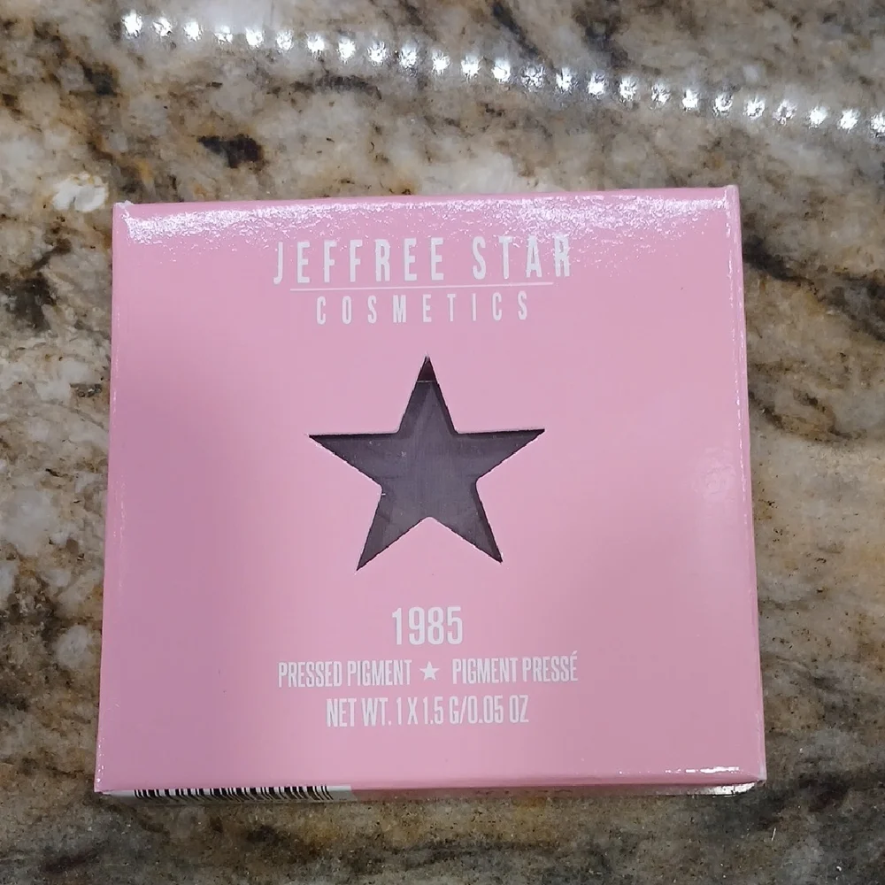 Jeffree Star 1985 Eyeshadow - Vibrant Pink
